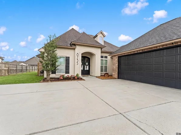 8735 Sandpiper St, Denham Springs, LA 70706