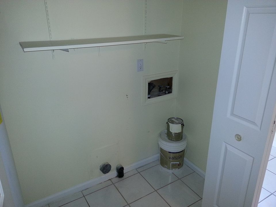 1st image of 4916 Tower Rd Unit E