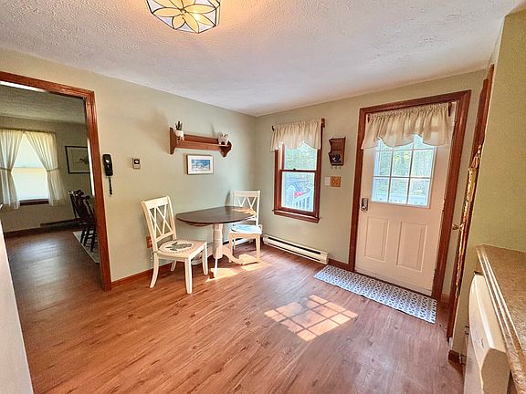 4th image of 18 Littlefield Drive