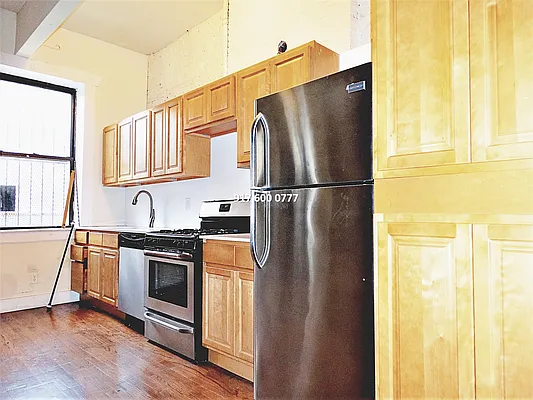 Rented by Oxford Property Group | media 11