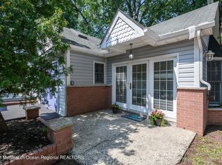 129 Ocean Ave, Middletown, NJ 07748