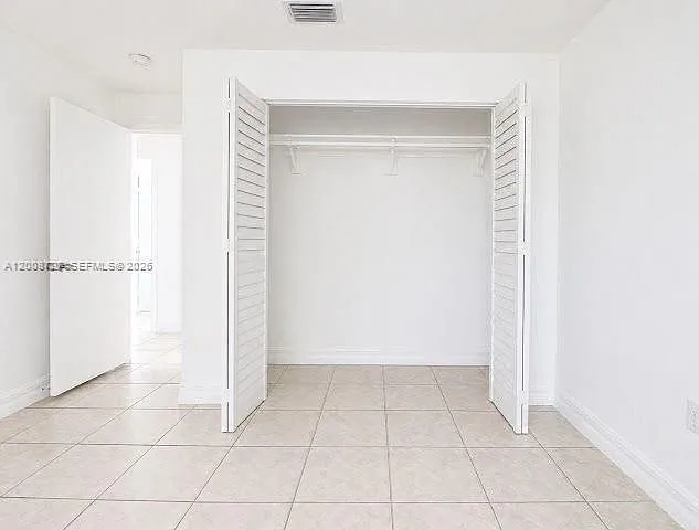 2831 SW 21st St — Photo 9