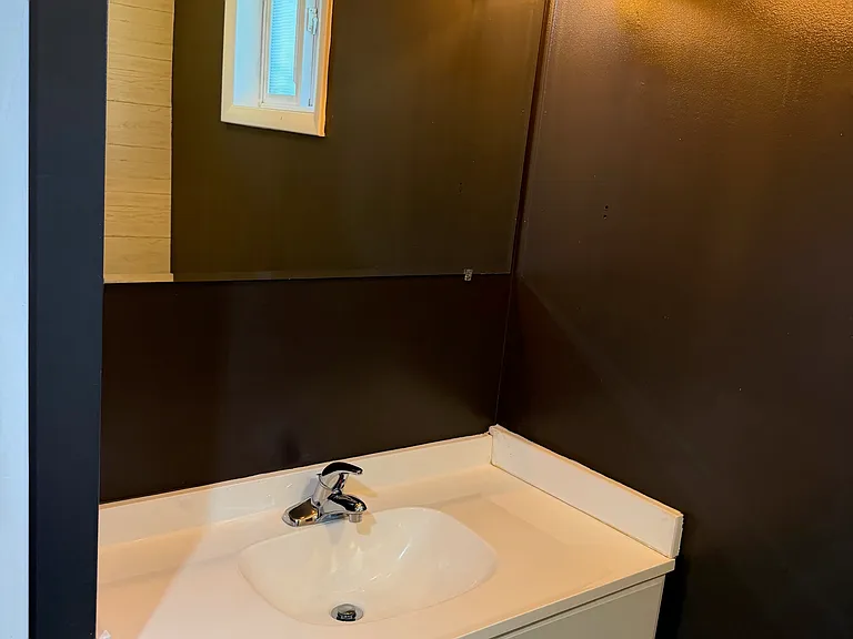 6696 Washington Ave — Photo 10