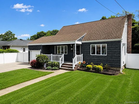 4th image of 44 Sunset Avenue