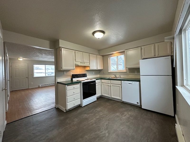 3203 N Smith St APT 1, Spokane, WA 99207 | Zillow