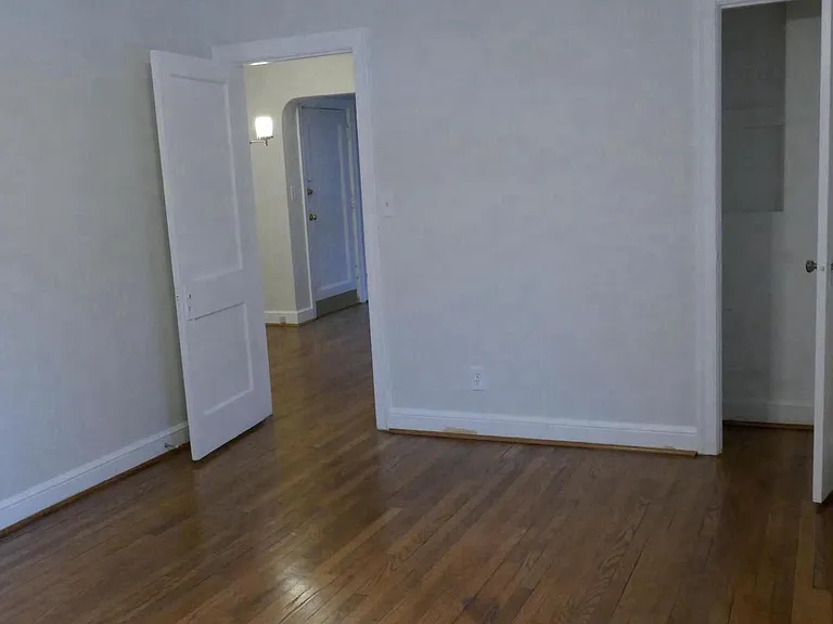 3310 Mount Vernon Ave #3 — Photo 7