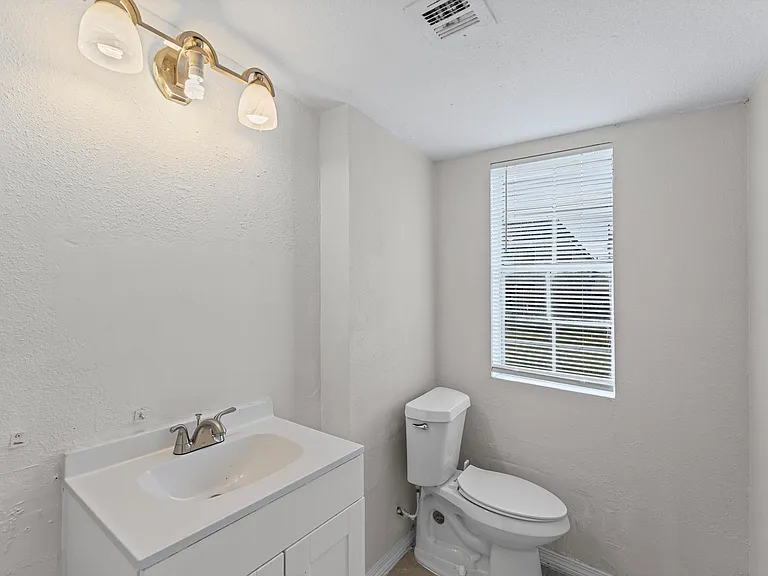 12206 Ormandy St — Photo 19