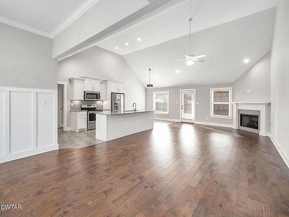 2nd image of 13 Bedford Farms Dr