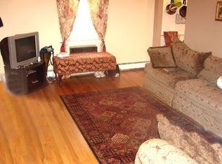 58 Wilson Rd, Valley Stream, NY 11581