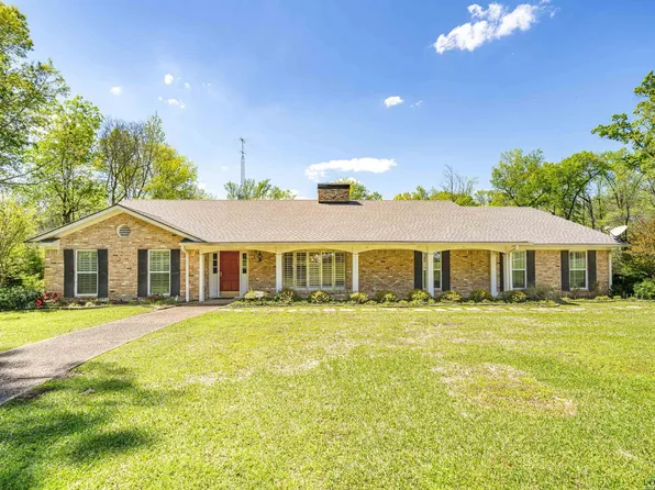 2413 Ivy St, Kilgore, TX 75662