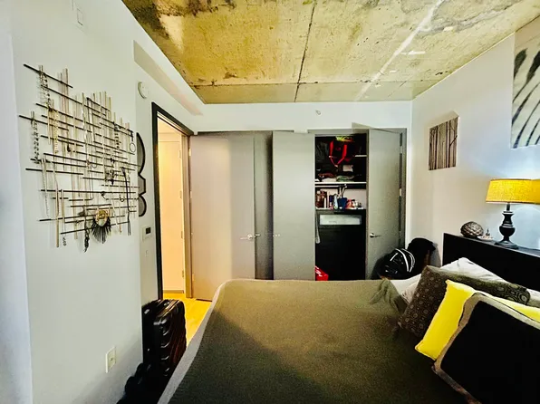 338 Evergreen Avenue image 8 of 27