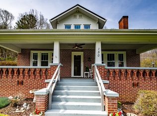 150 Wm Hardy Mast Road, Sugar Grove, NC 28679