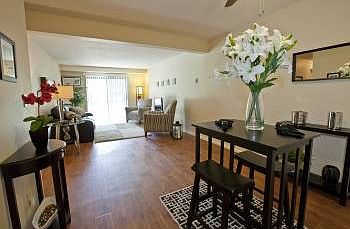4th image of 12316 Parkwood Dr APT 317