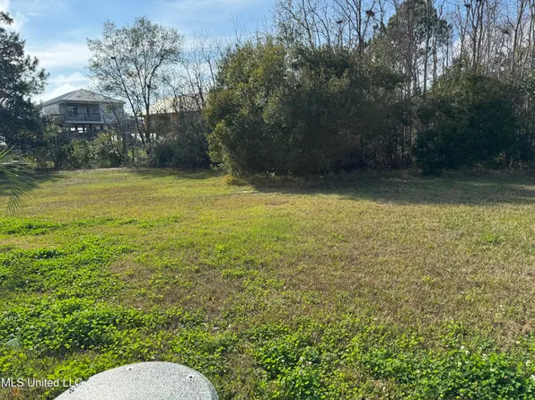 125 Edith Dr Lot 13, Bay Saint Louis, MS 39520