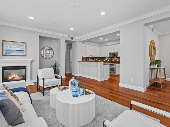 800 Live Oak Way APT 802, Belmont, CA 94002