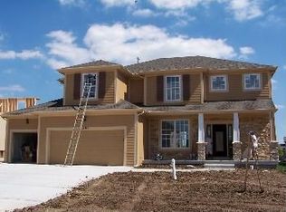 2299 W Fredrickson Dr, Olathe, KS 66061