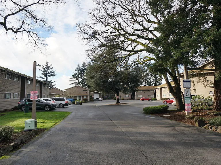 Sandman Apartments — Photo 20