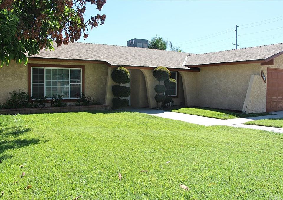 1st image of 9669 Palmetto Ave