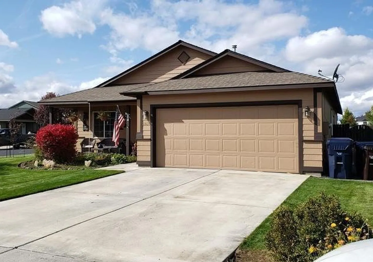 Check Out This Recently Updated Single-Family Home In North Redmond! — Photo 2