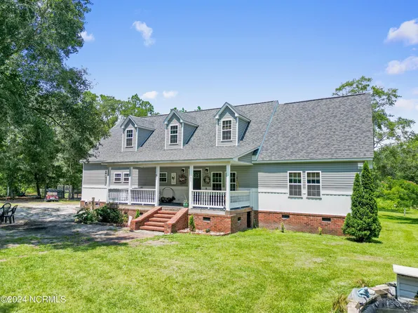 1736 Maco Road NE, Leland, NC 28451