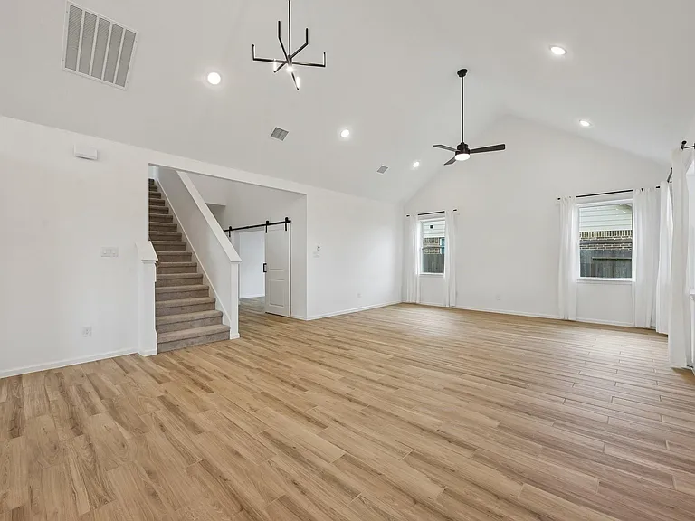 7818 Palm Glade Dr — Photo 16