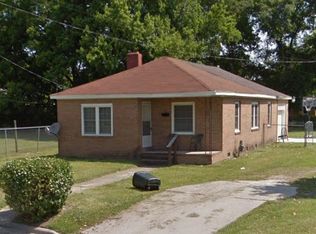712 Vanderbilt Ln, Greenville, NC 27834