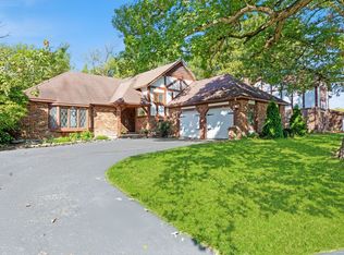 3672 Edward Dr, Crete, IL 60417