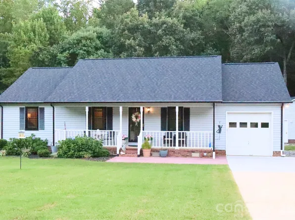 231 Proctor Dr, Salisbury, NC 28147