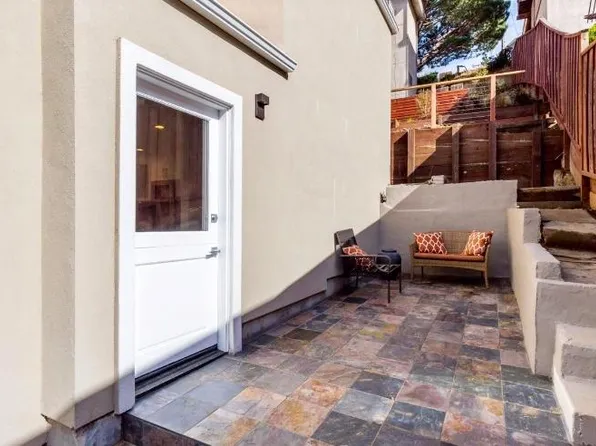 (undisclosed Address), Brisbane, CA 94005
