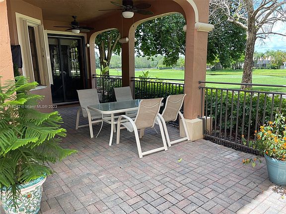 4th image of 2849 Kinsington Cir #16-2