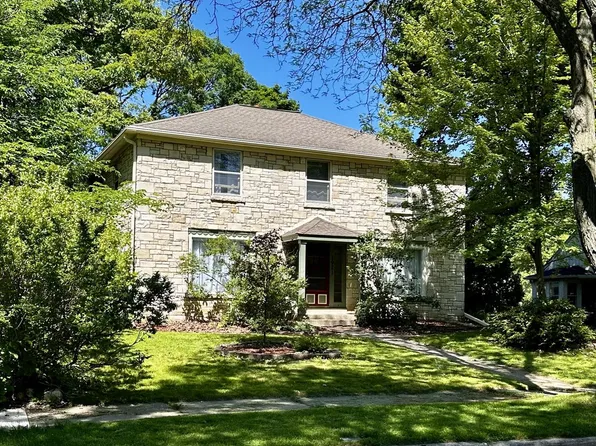2921 North 82nd STREET, Milwaukee, WI 53222