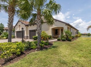 26825 Weiskopf Dr, Englewood, FL 34223