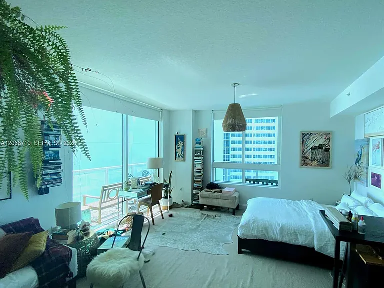 1900 N Bayshore Dr #2405 — Photo 7