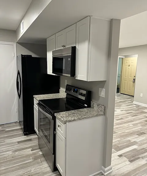 20200 Shipley Ter #102 — Photo 3