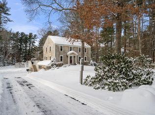 96 Plantation Dr, Duxbury, MA 02332