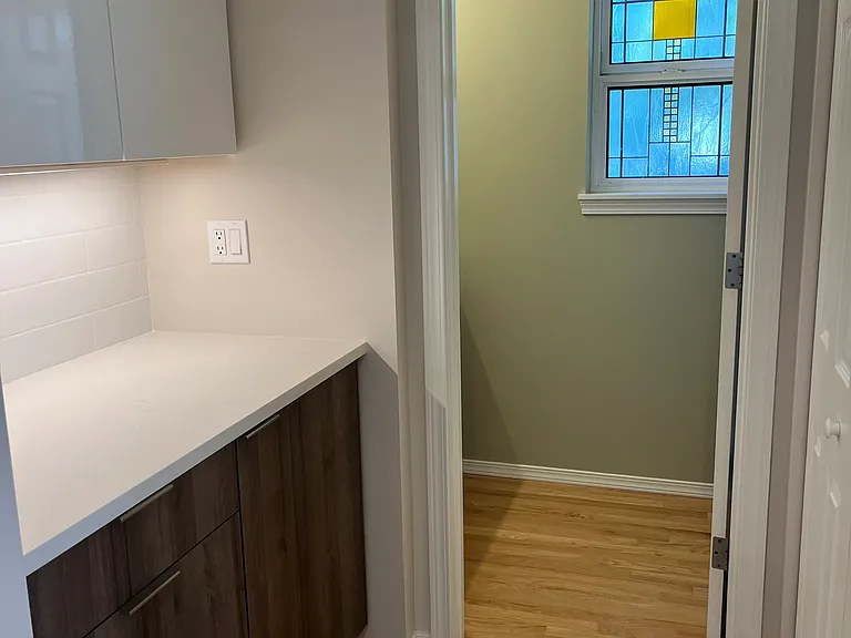 512 NE 73rd St — Photo 12