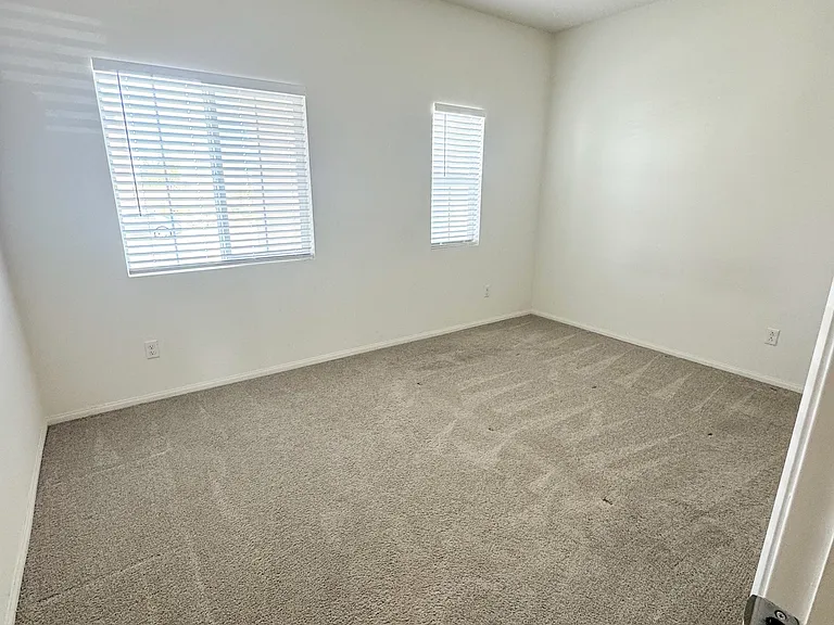 11989 Bellehaven Way — Photo 5