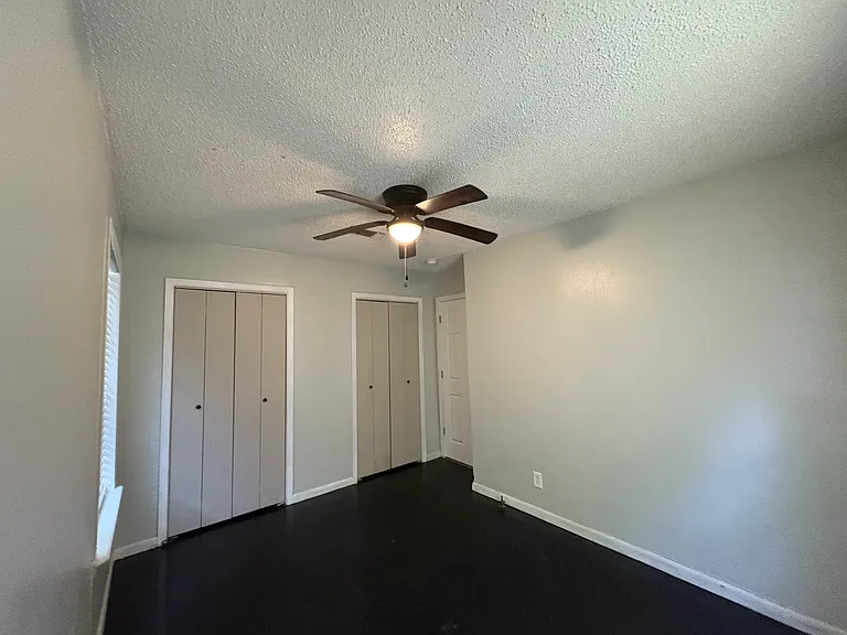 1006 Jordan Ave — Photo 12
