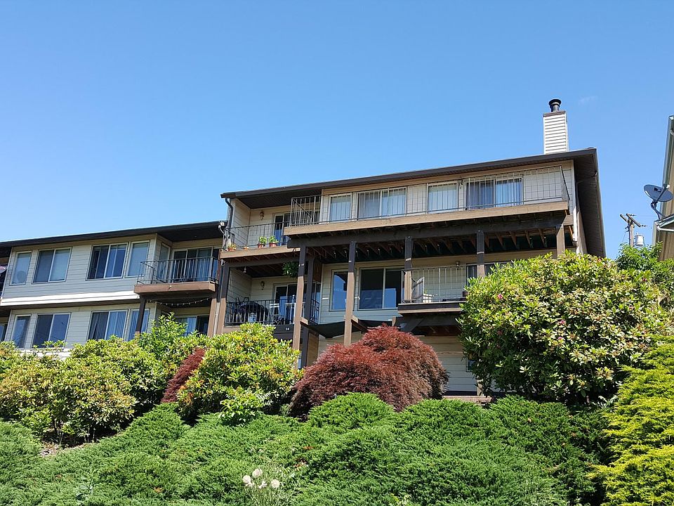 1st image of 2104 E 6th St