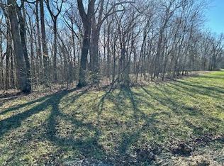 41 Parc Forest Trl, Hawk Point, MO 63349
