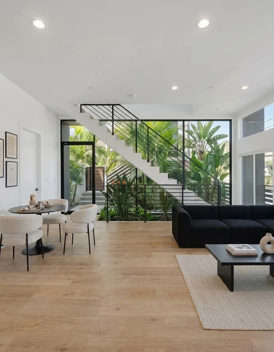6 bed, 1700 sqft, $1,500 — Photo 2