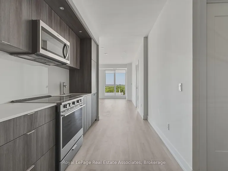 25 Cordova Ave #1212 — Photo 1