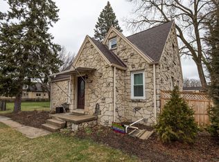 4040 S Moorland Rd, New Berlin, WI 53151