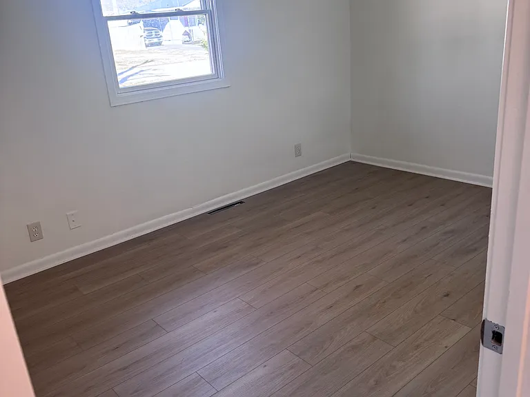 6105 Brown Rd — Photo 6