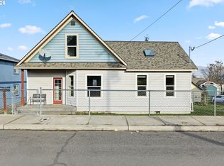 1211 E 10th St, The Dalles, OR