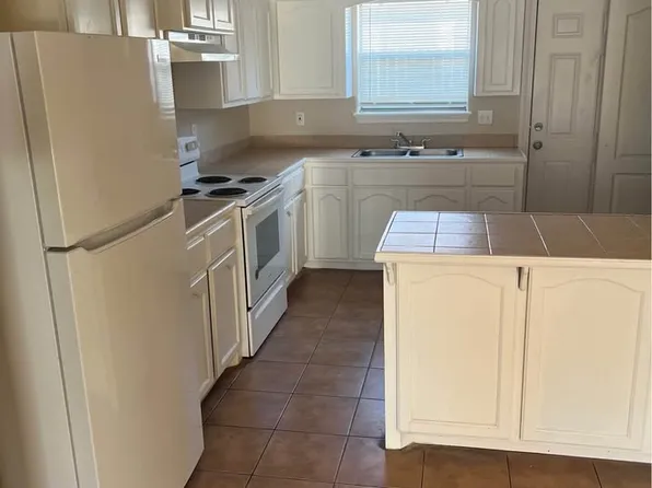 3210 N Moorefield Rd APT 9, Mission, TX 78574