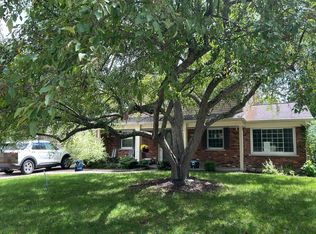 37258 Forestview Ct, Clinton Township, MI 48036