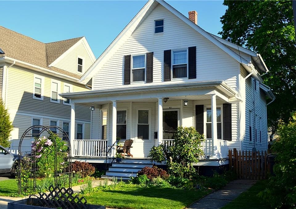 1st image of 62 Moorland Ave