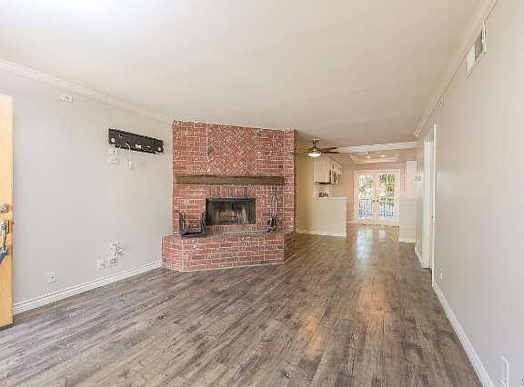 2nd image of 9224 Franklin St