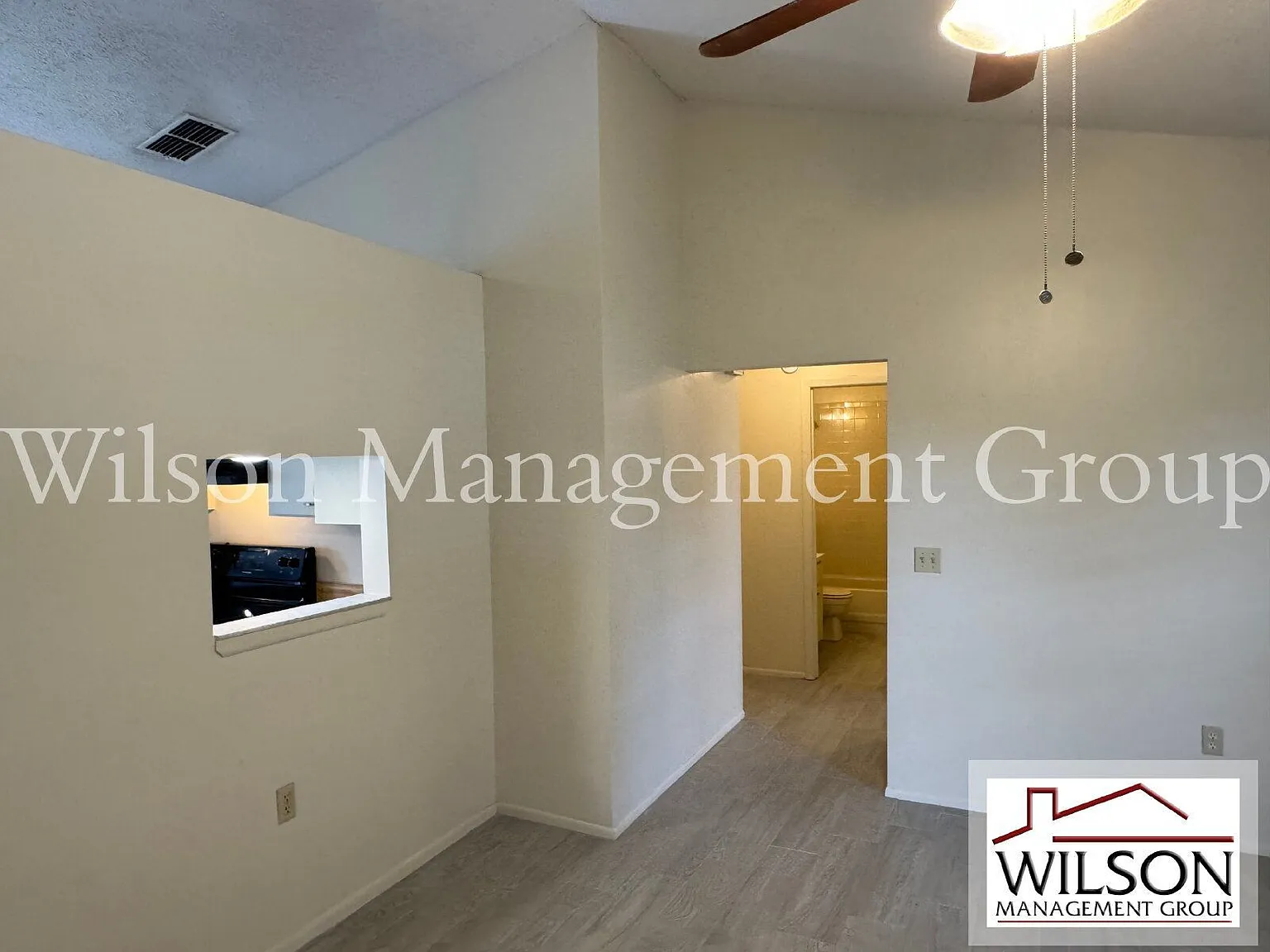 2 bed, 2.0 bath, 948 sqft, $1,495 — Photo 4